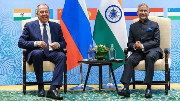 Главы МИД России и Индии договорились следовать курсу многополярного мира<br />
