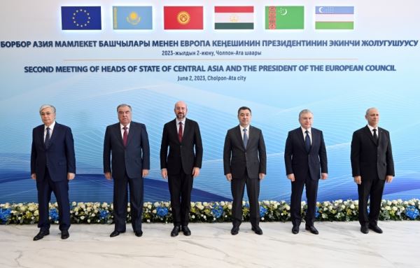 <br />
                                                В Киргизии завершился второй саммит «Центральная Азия – Европейский союз»                                            